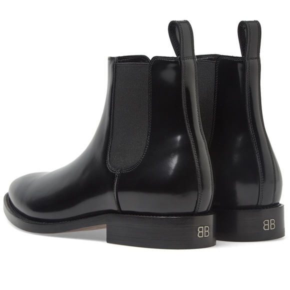 Balenciaga Shoes - BALENCIAGA CHELSEA BOOT size 36.5